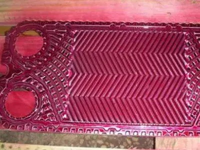 اختبار السوائل المتغلغلة لصفائح نقل الحرارة